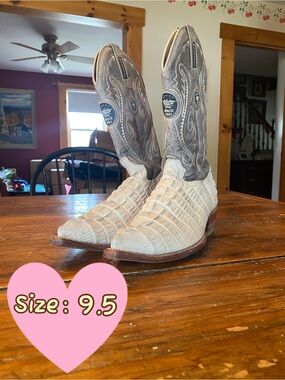 El General Two-Tone Cream and Taupe Western Boots